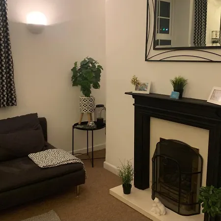 Apartment Seawards 2 Bedroomed Seafront